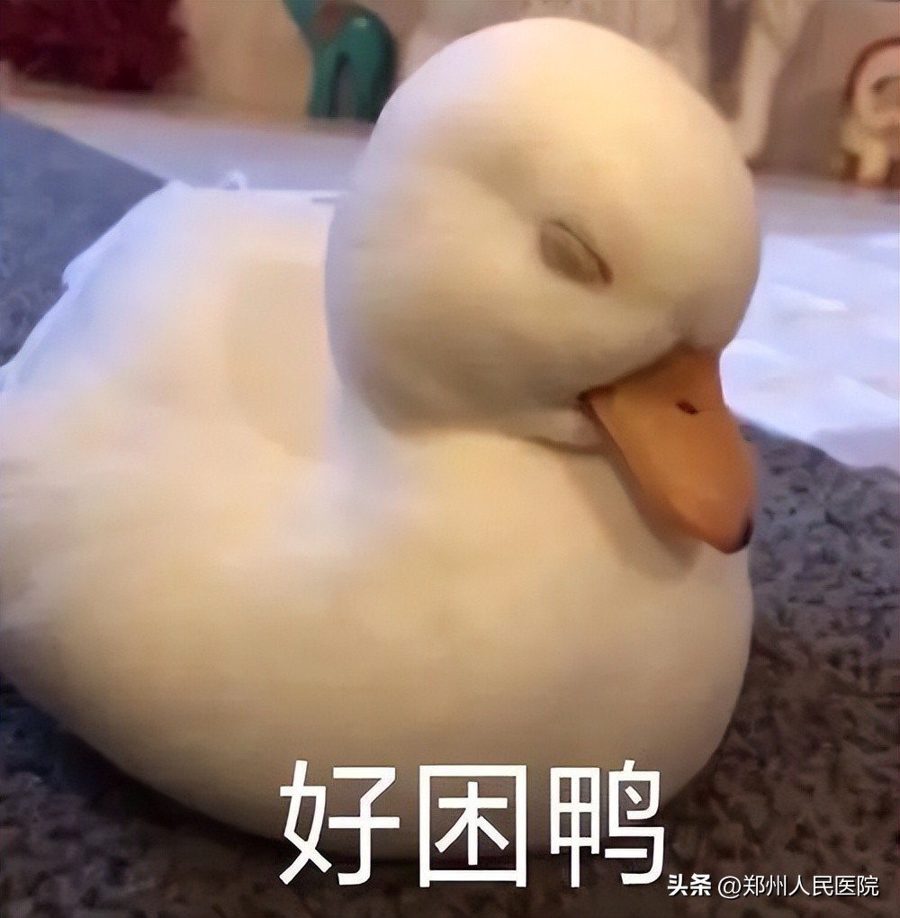 发低烧呕吐精神状态不好,低烧呕吐嗜睡怎么回事