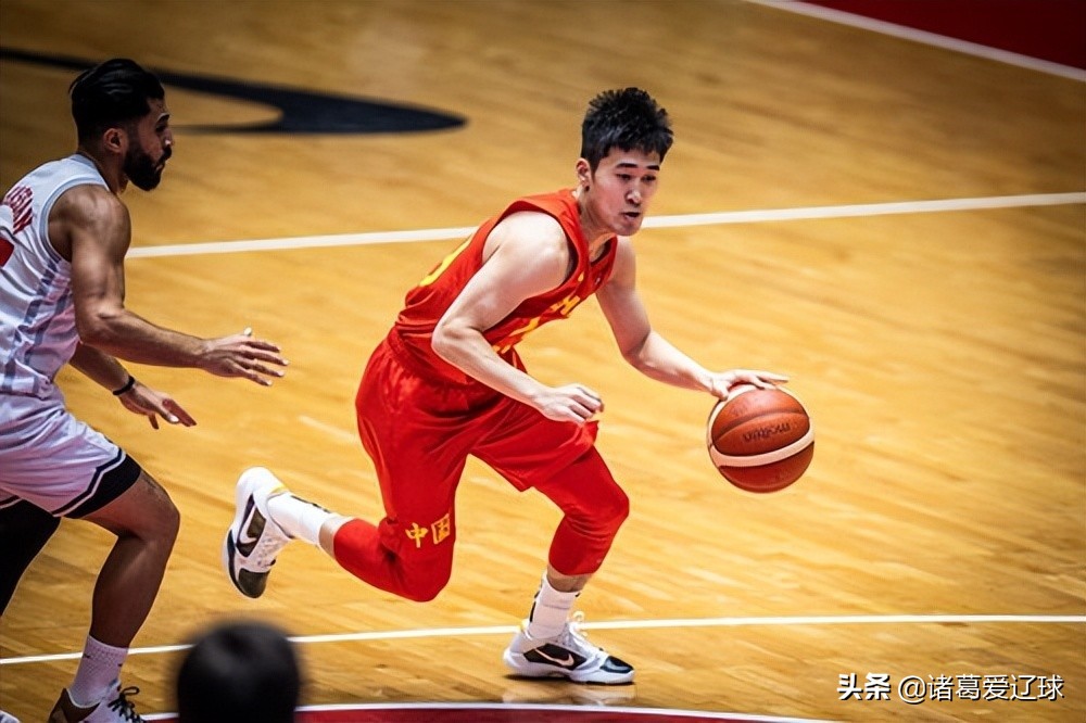 还好有姜，却难掩尴尬！50万人口的巴林险些掀翻中国男篮