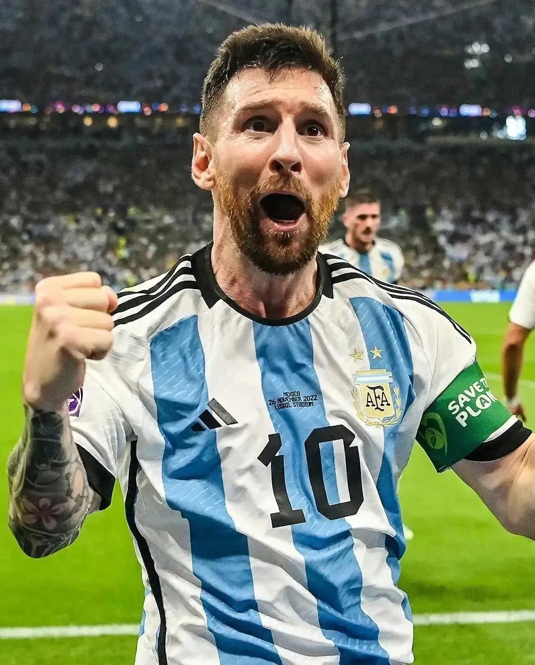 潘帕斯雄鹰梅西巴拿马,飞翔的雄鹰梅西潘帕斯