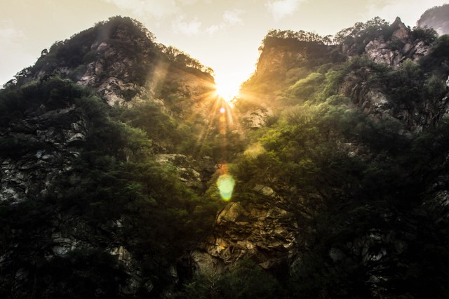 陕西高冠瀑布一日游,西安高冠瀑布攻略