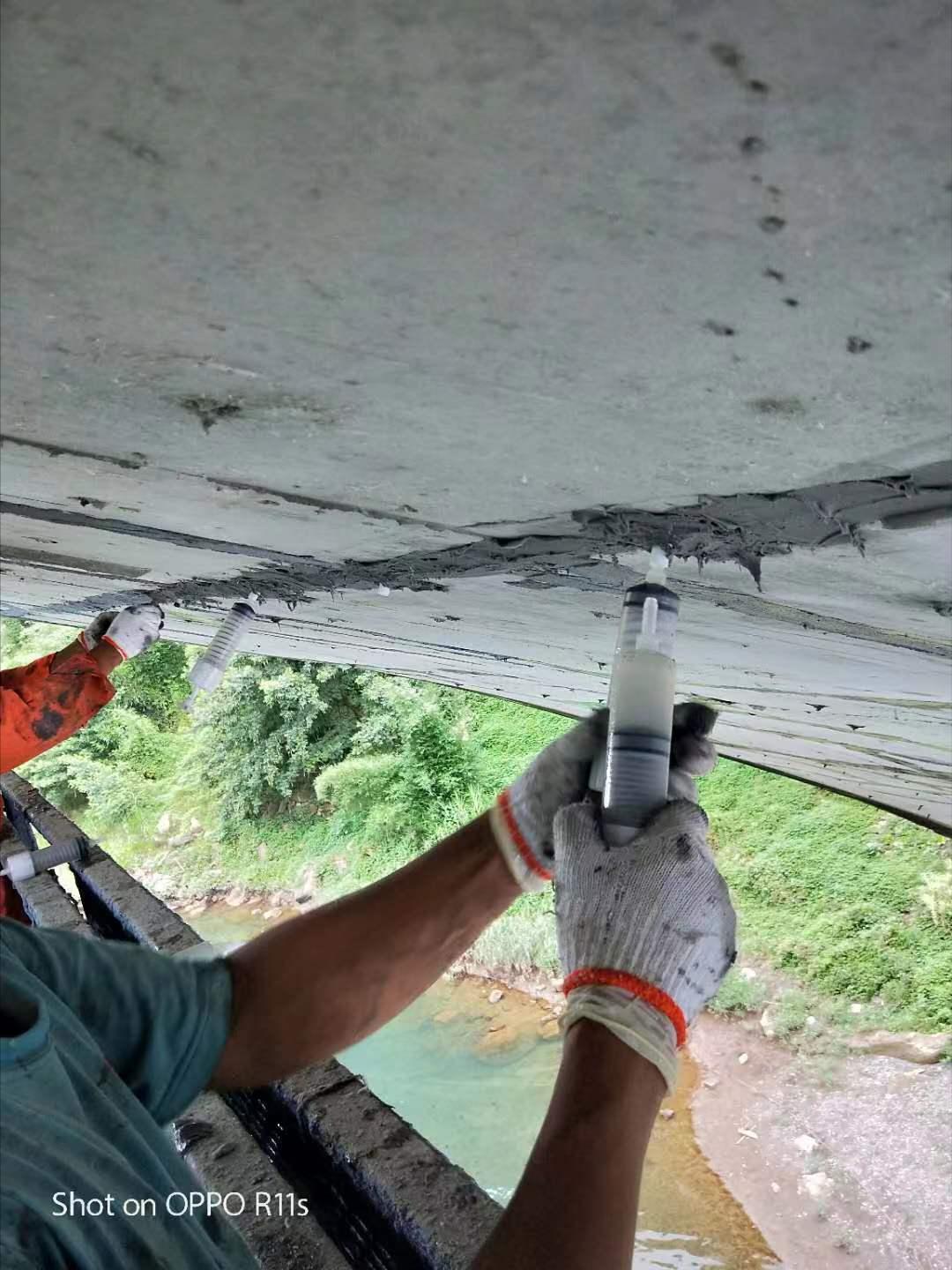 临沂桥梁裂缝修补加固,桥梁裂缝修复加固结构