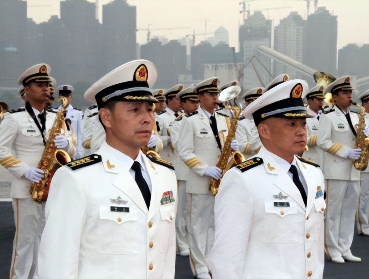 航母舰长想当什么级别,航母舰长相当于什么行政级别