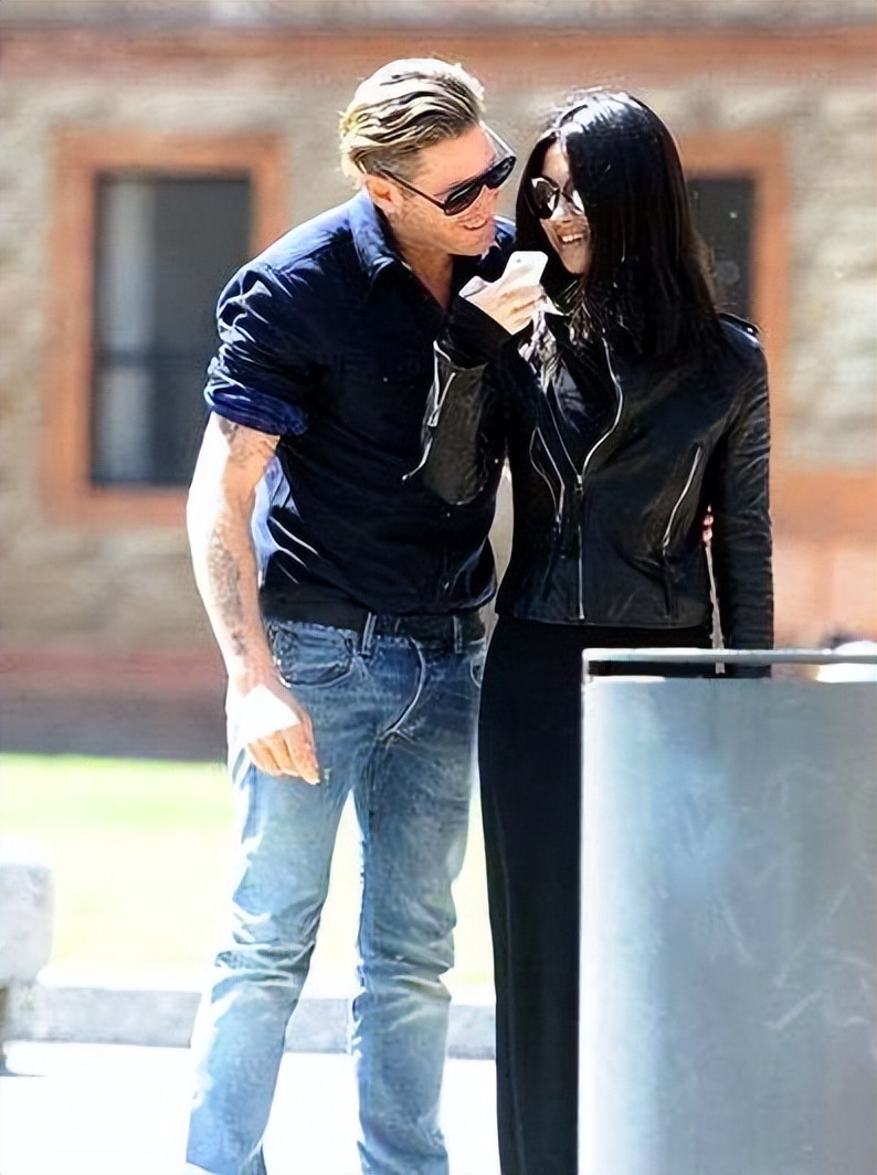 朱珠：迷倒世界顶级富豪，收服“帮派最狂太子”，却下嫁美术老师