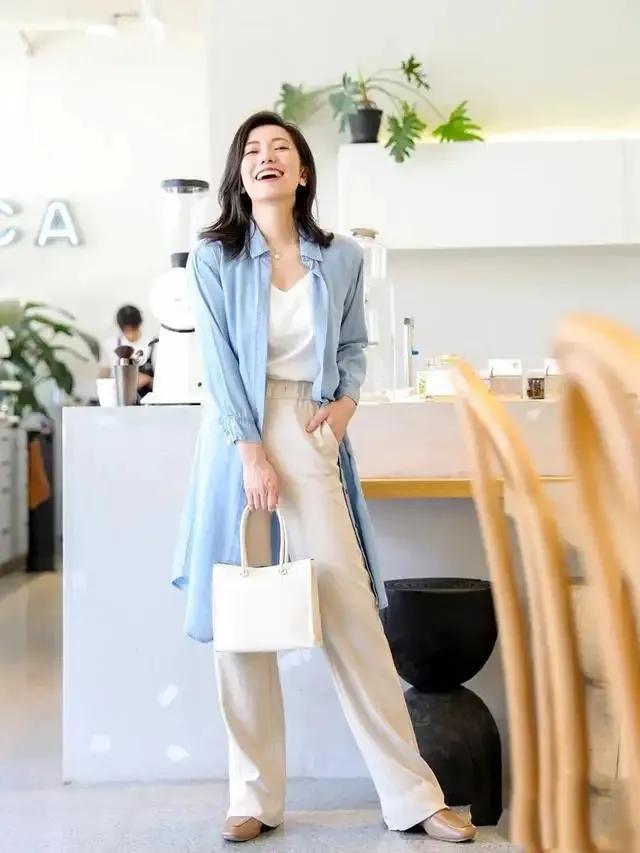 早秋新款入秋高级感穿搭攻略,好穿又好搭早秋