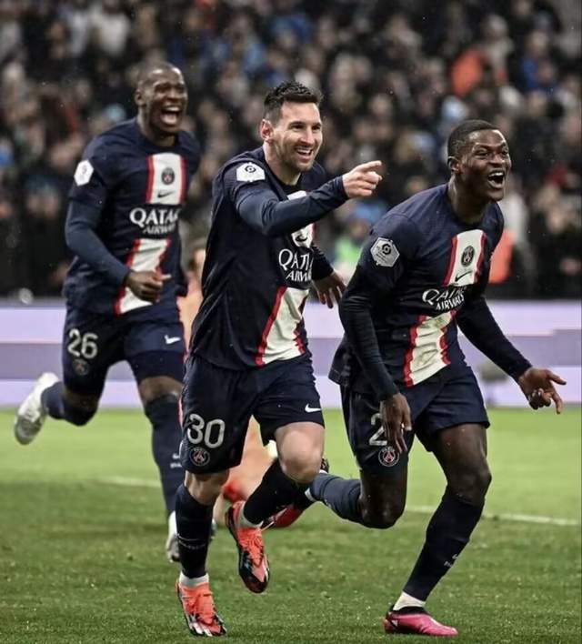 法国球迷为什么嘘梅西,巴黎主场嘘声梅西全过程