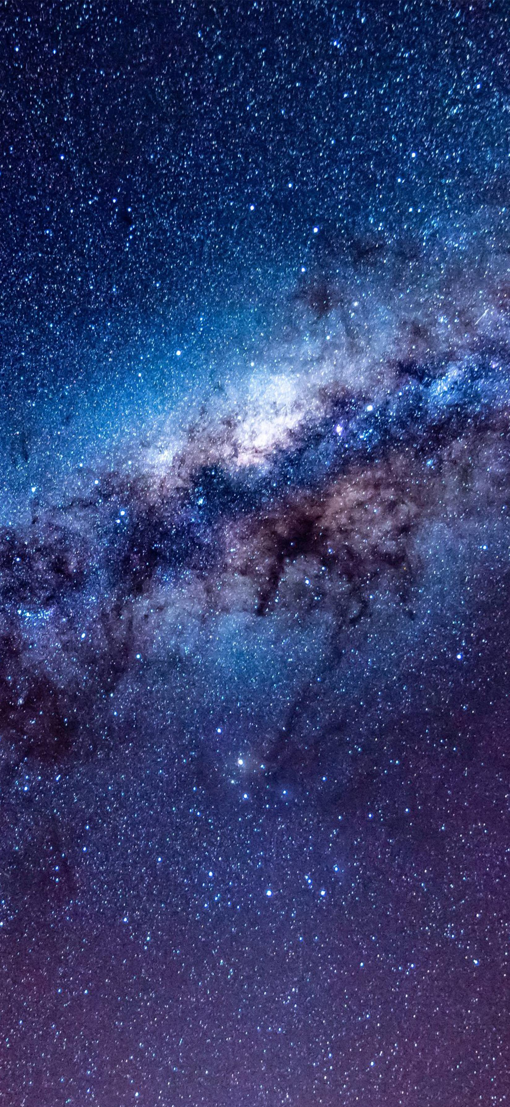 手机壁纸足球可保存,最新最全足球手机壁纸