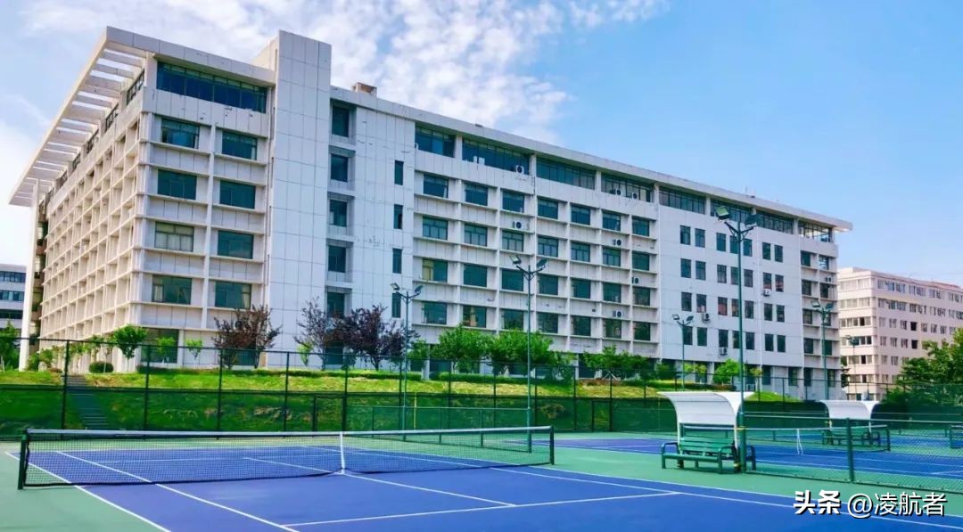 致萌新的学长学姐寄语,致学长学姐的一封信