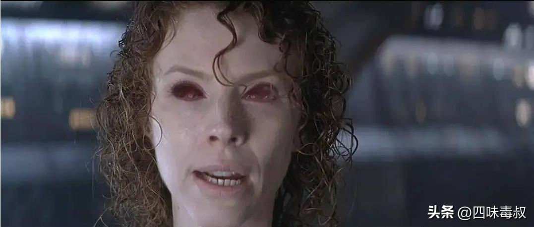 当飞船撞见魔鬼,神学便附体在科学身上