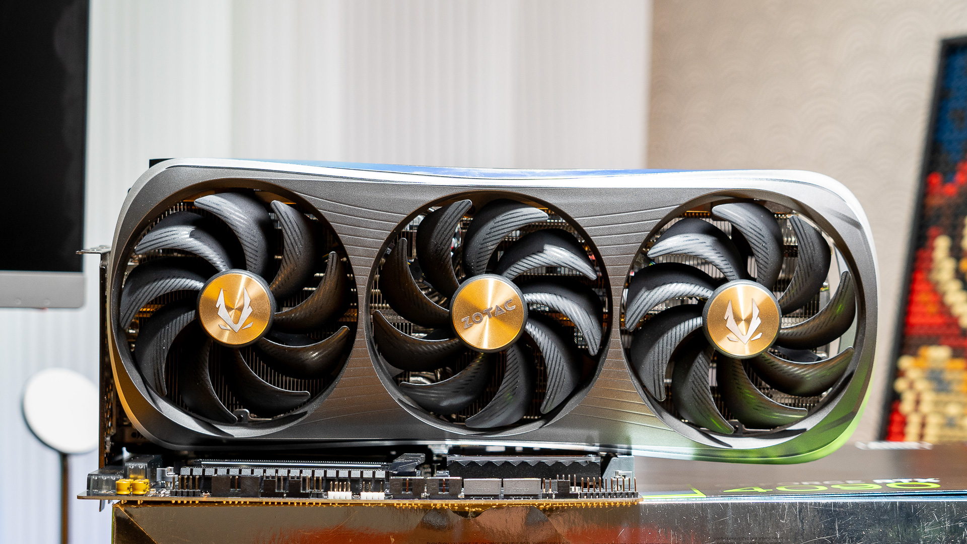 华硕proartz790支持ecc吗,华硕z790和pro