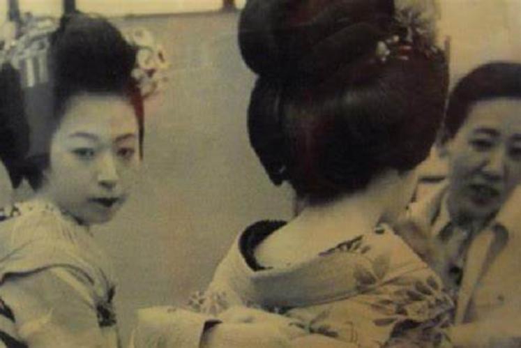 戴笠发明对女特务的刑罚,戴笠发明“泡澡酷刑”