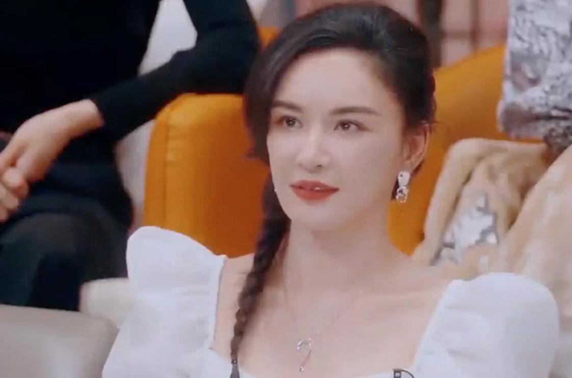 女星毛俊杰,从演员到资本大佬女明星