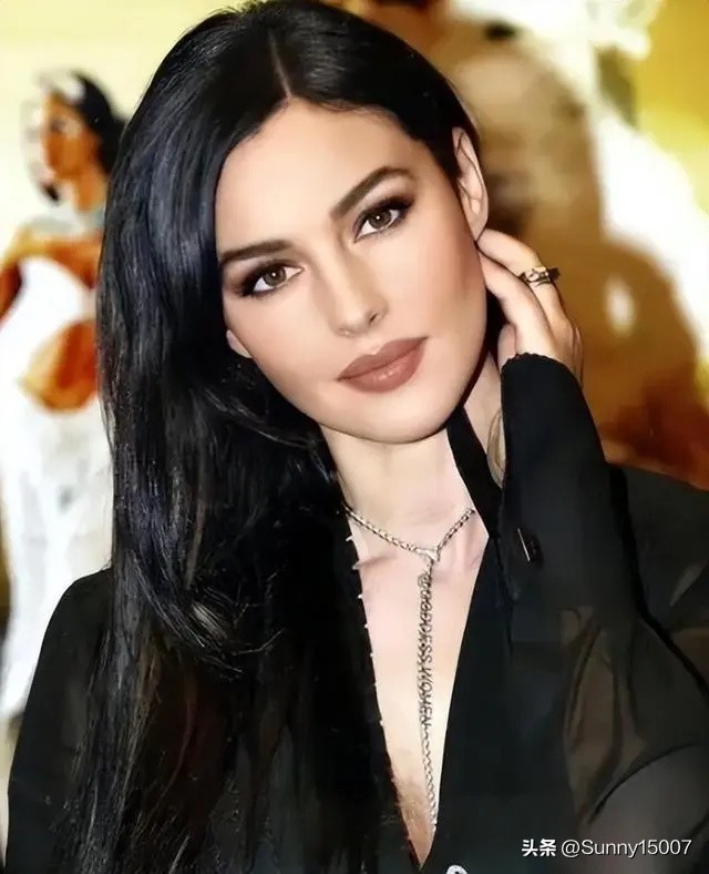 那些年让人怦然心动的美人,那些年曾让我们一见倾心的女神