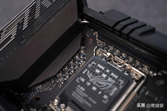 rog姘村喎z790瑁呮満,rogz790姘村喎涓绘満