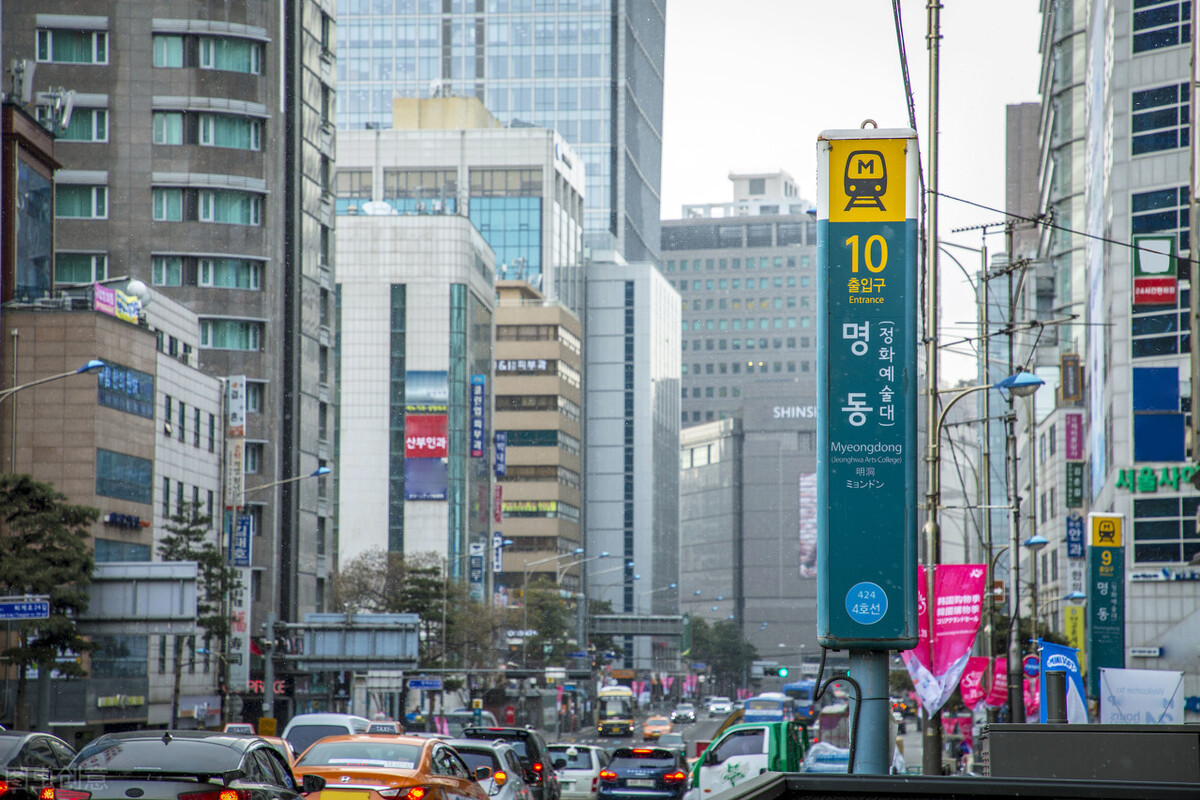 收割欧洲后美国又向韩国下手，汽车芯片多产业遭掏空，韩国怎么办