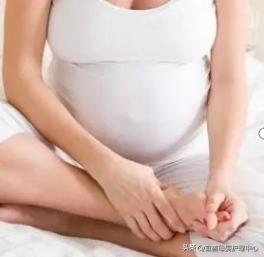 孕期腿肿补充什么食物,孕期腿肿的最快消肿方法