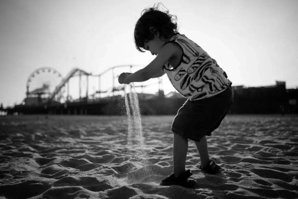 宝宝特别皮怎么教育,宝宝变笨的四种方法