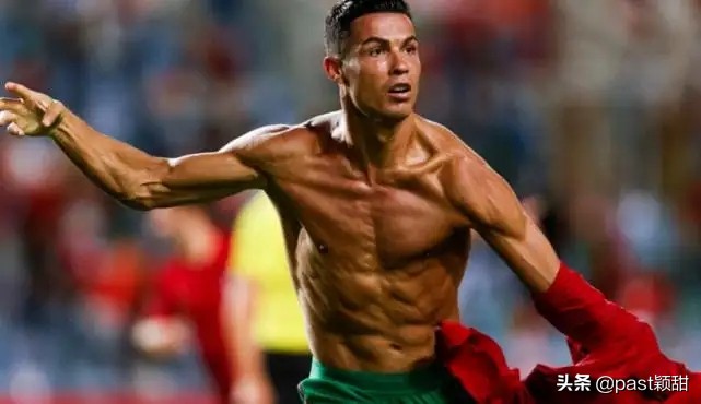 冯潇霆巩汉林发长文谈国足,巩汉林和冯潇霆对足球的言论