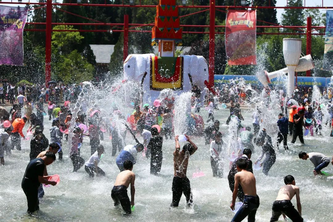 进入夏航季，即将迎来出境游高峰期！境内游昆明的行程已经开始给你安排了
