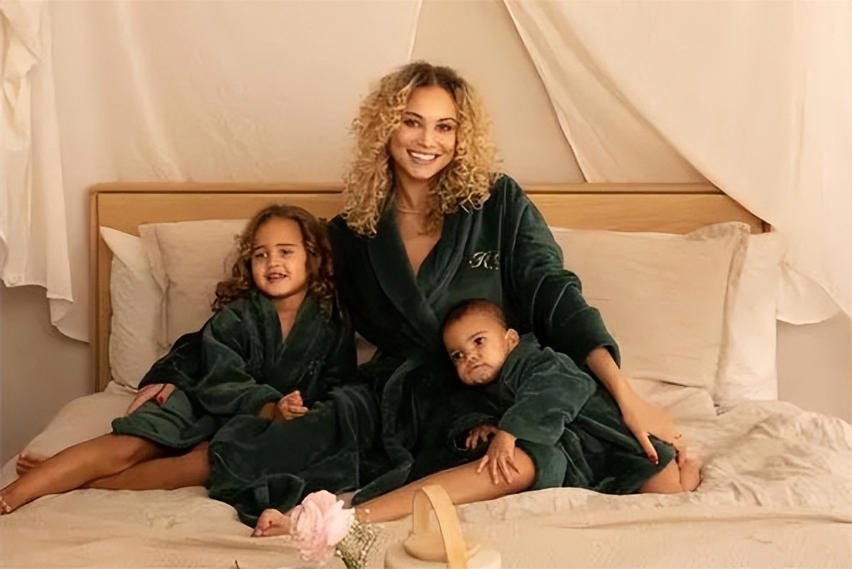 姆巴佩最新恋情,姆巴佩绯闻女友是谁啊