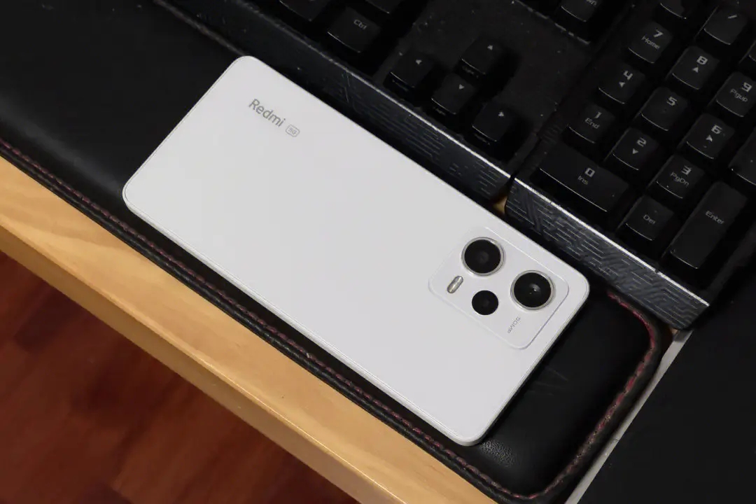 小米1亿像素和imx766,小米11亿像素和imx766哪个好