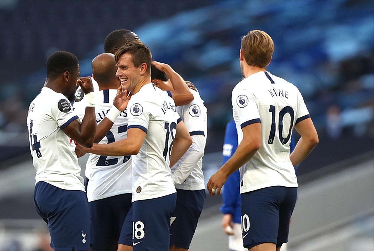 外媒报道皇马夺冠,外媒列皇马与其他7强恩怨