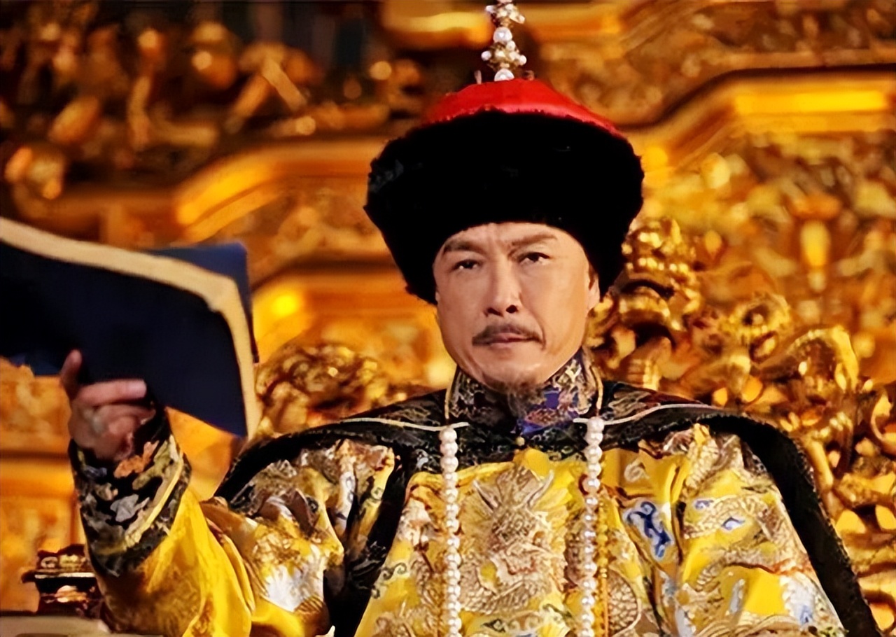 贾家败落，贾元春也是始作俑者，省亲当晚他的表现堪称耻辱