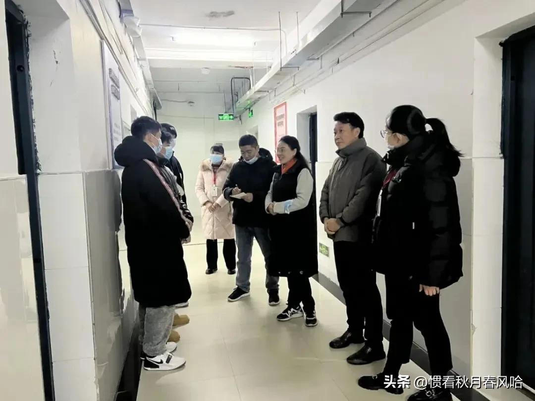 为人师表学高为师是教师什么形象,对于学高为师为人师表的理解