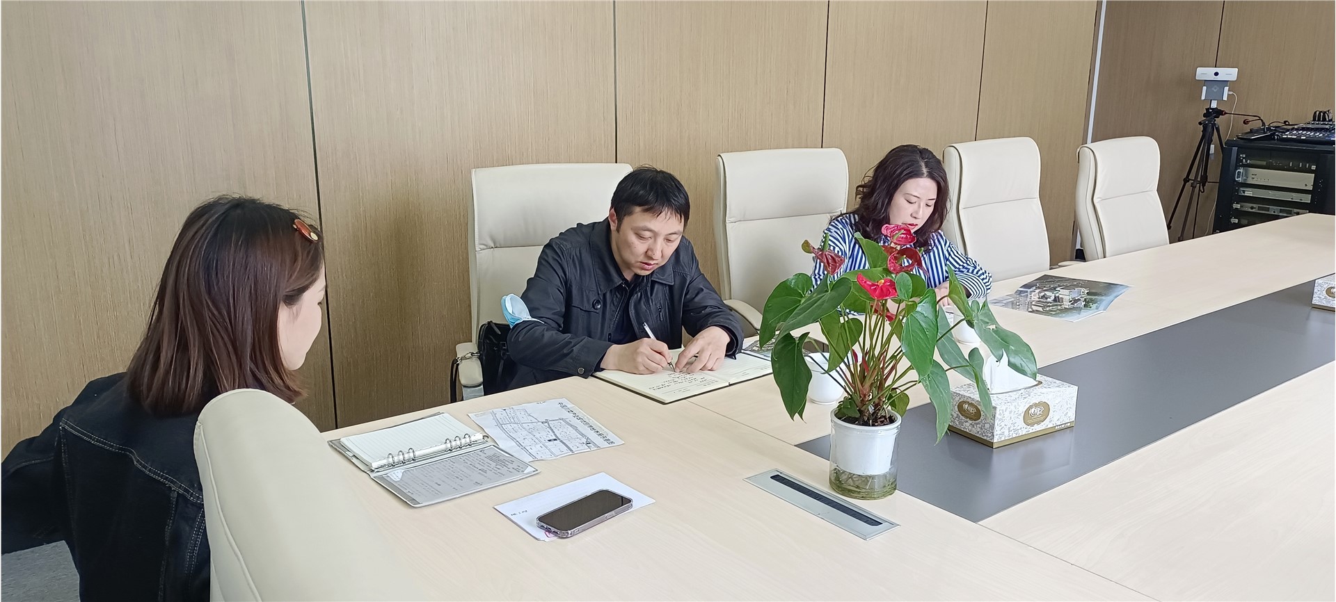 驻点招商小故事,驻点招商引资典型经验发言材料