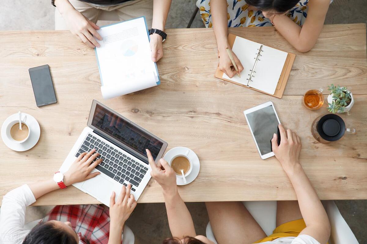 待岗假怎么发工资,员工请事假一个月要发工资吗