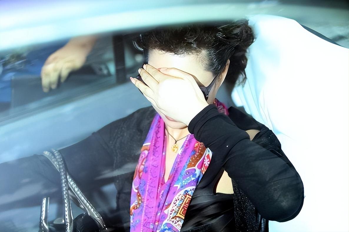 李双江退休金到底有多少,李双江夫妇受到的影响