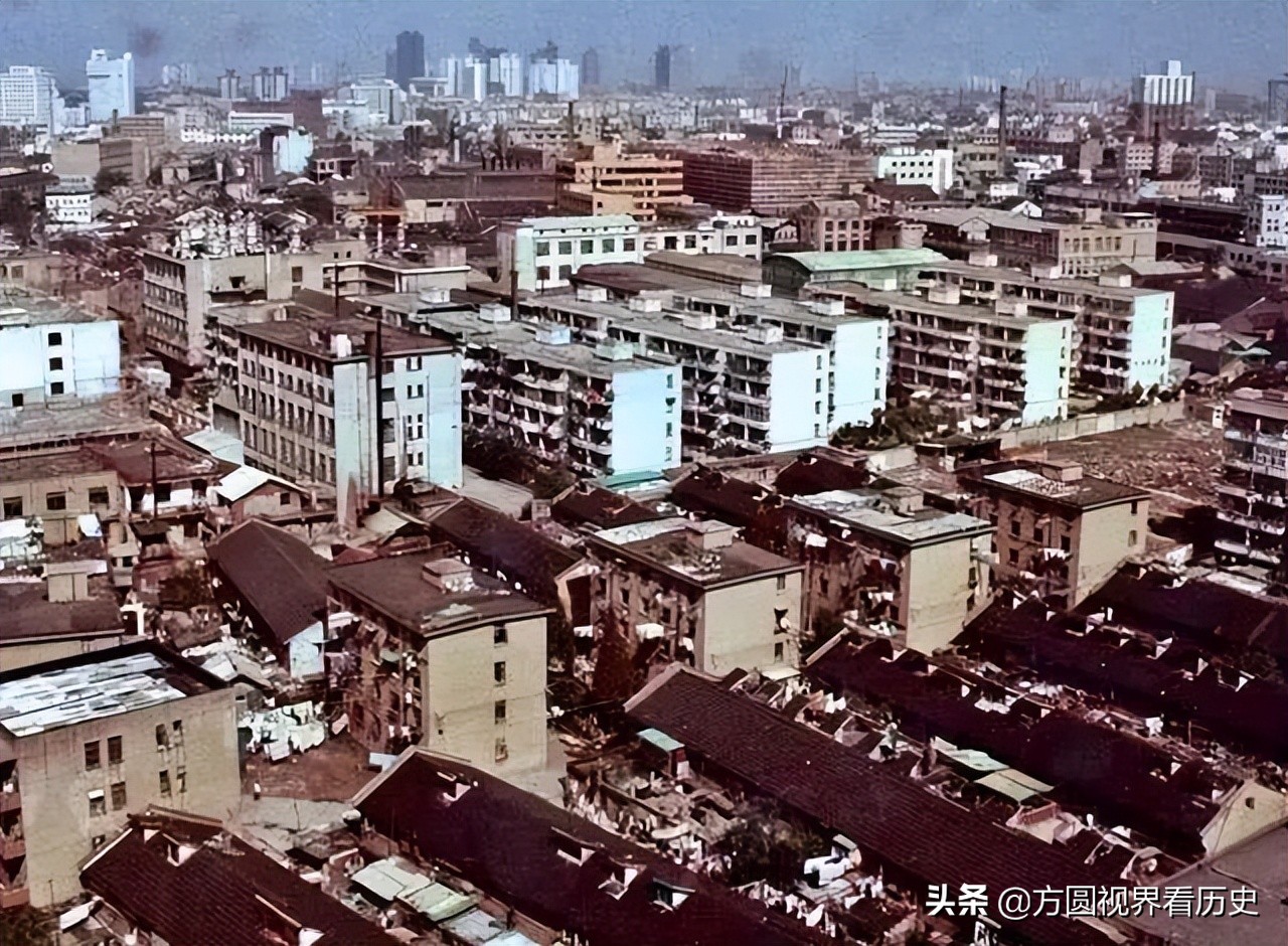 大连电车新老照片,解放前大连街老照片