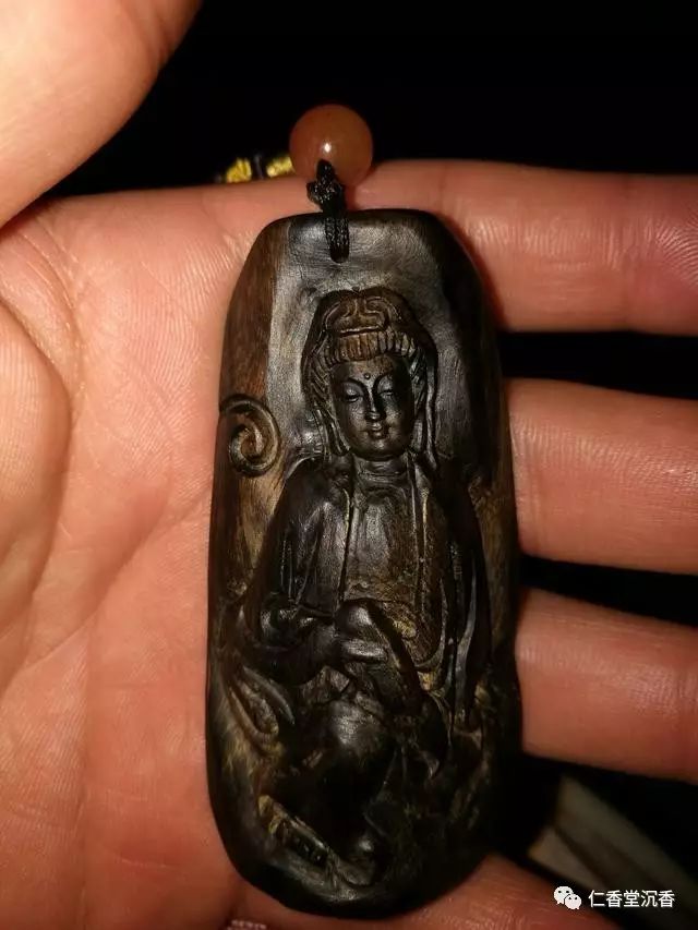 正宗沉香手串的价格多少,越南沉香手串价格表大全