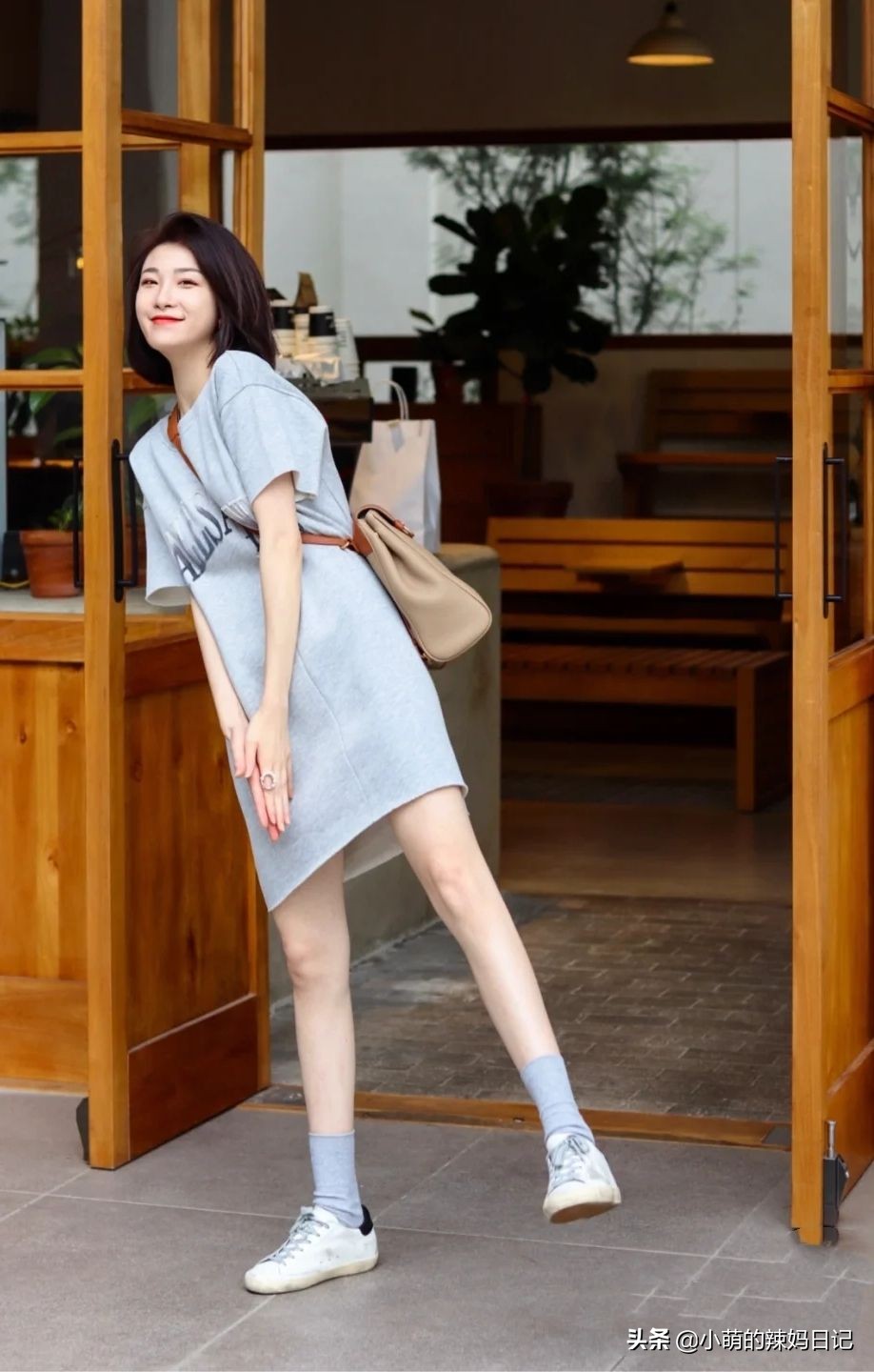 鞋子百搭潮鞋有哪些,硫化鞋搭配什么裤子好看