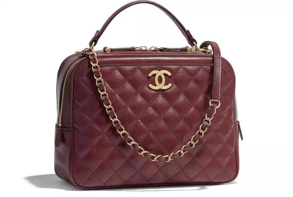 chanel必买的10件单品,chanel最新一期