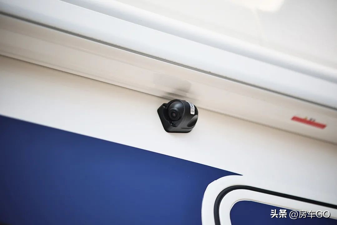 蓝牌c本房车内尺寸一般多少,蓝牌c照就能开的大号房车