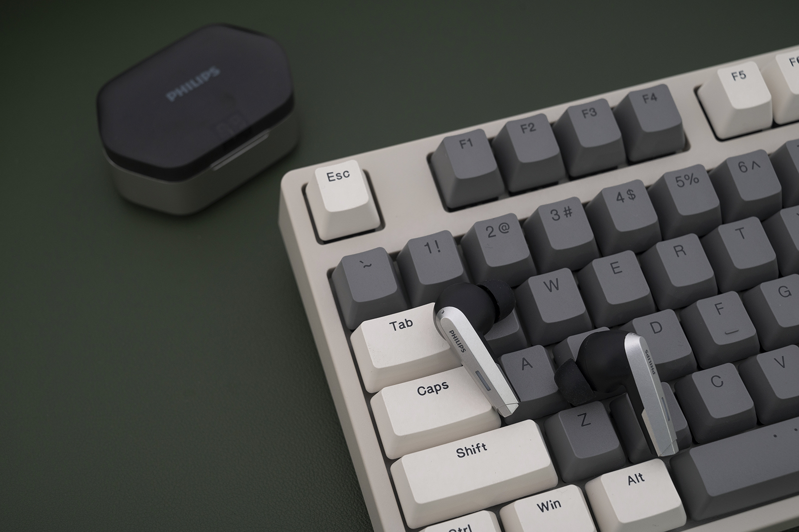 让7080动心的音频好物，来自郁金香国度的TWS耳机，飞利浦TAG3207