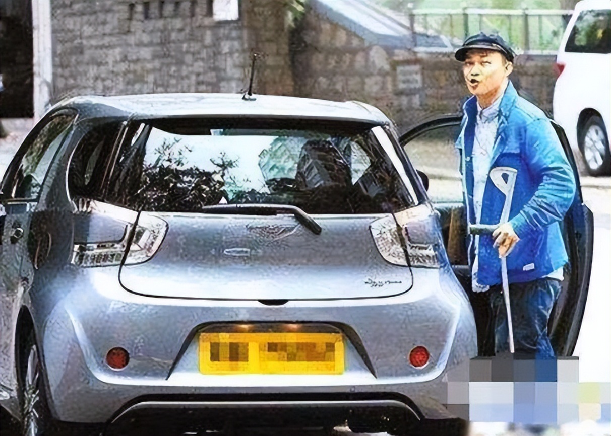 顶级明星的收入,顶级歌手一年版权收入