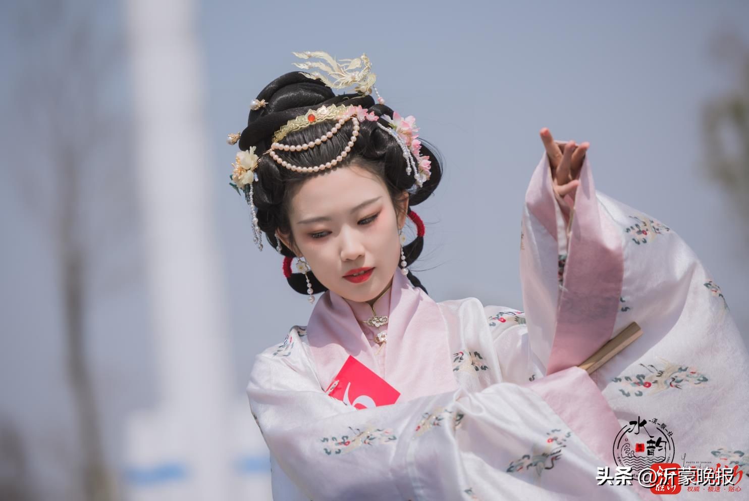 外国人看花朝节国风花神太惊艳了,第四届云台山汉服花朝节花神走秀