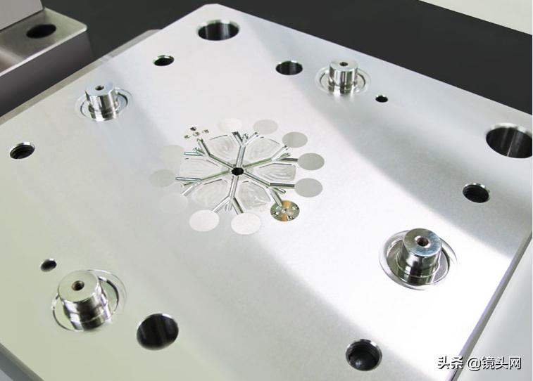 塑胶镜头注射成型的流程是什么,塑胶镜头由什么组成