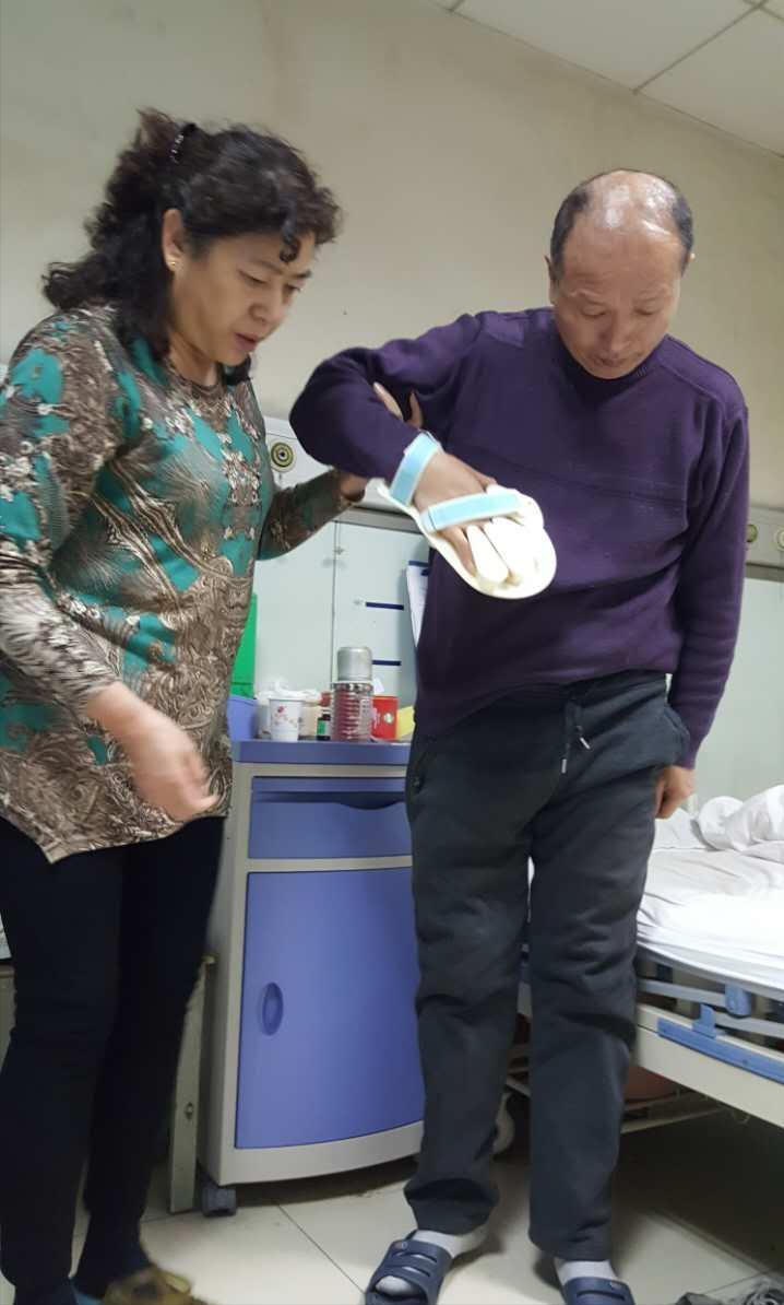 砸车者蔡洋出狱,西安砸日本车事件蔡洋