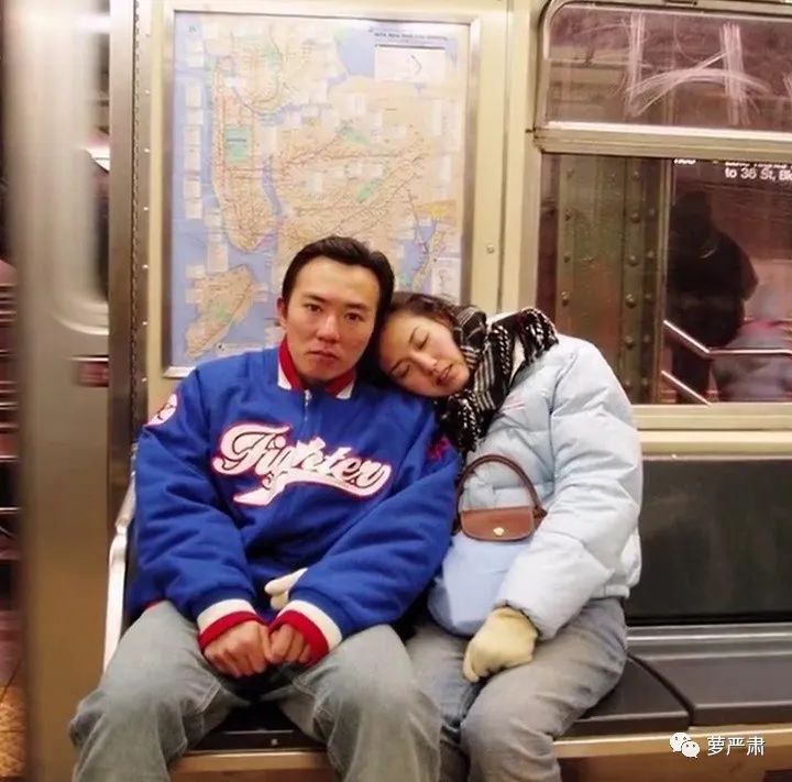 刘畊宏直播宣传邓紫棋启示录,刘畊宏顶流启示录