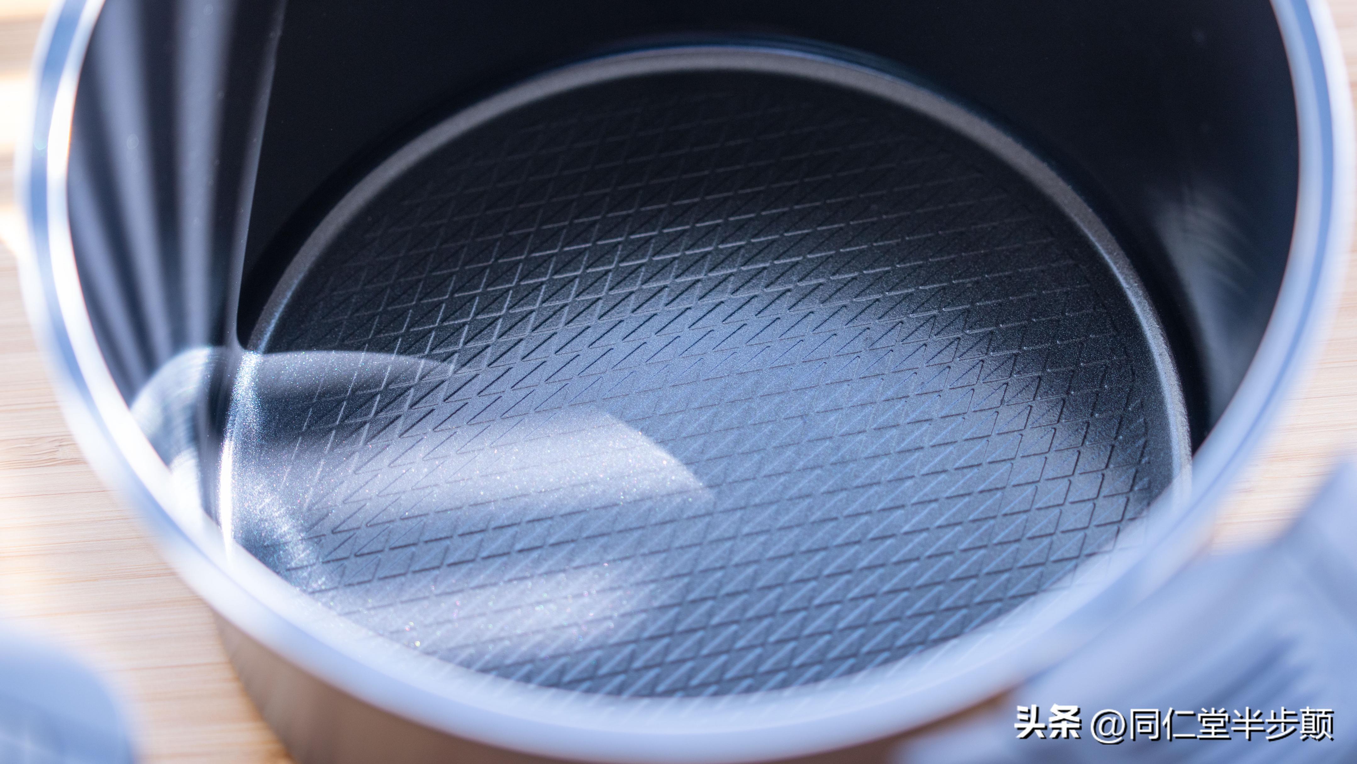 让所有还在挑选锅具的人知道你的名字：HAPPYCALL真空真鲜锅