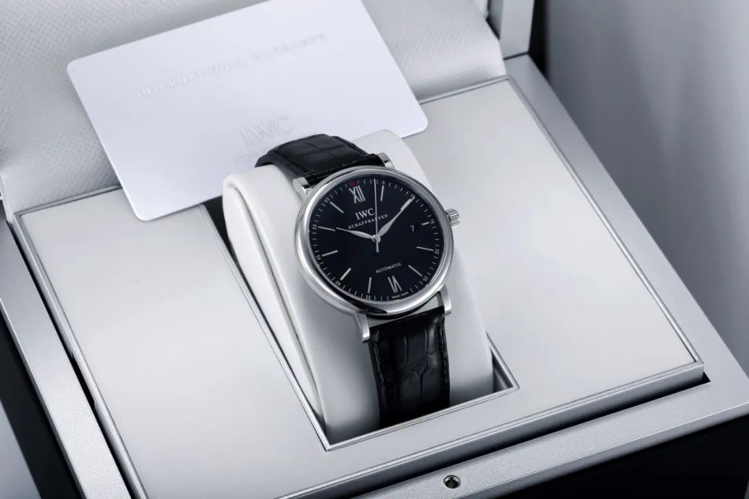 万国劳力士欧米茄卡地亚怎么选,万国和欧米茄劳力士哪个档次高