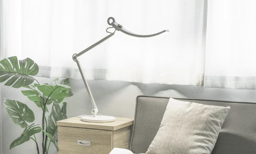 护眼灯买哪种好推荐五款护眼台灯,2018年什么品牌的护眼台灯好