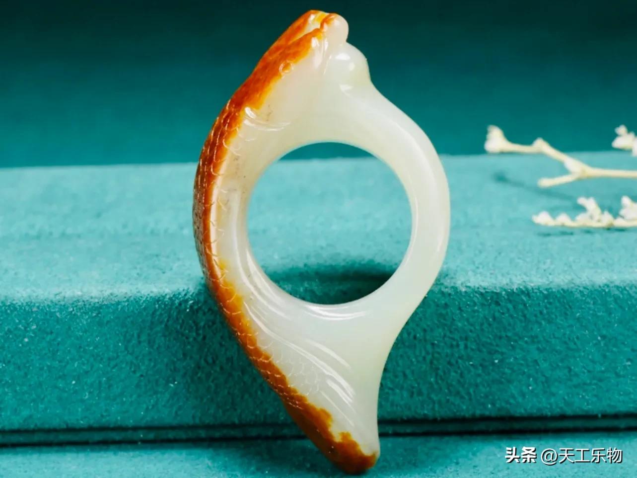 红皮红肉和田玉,红皮白肉和田玉籽料老料