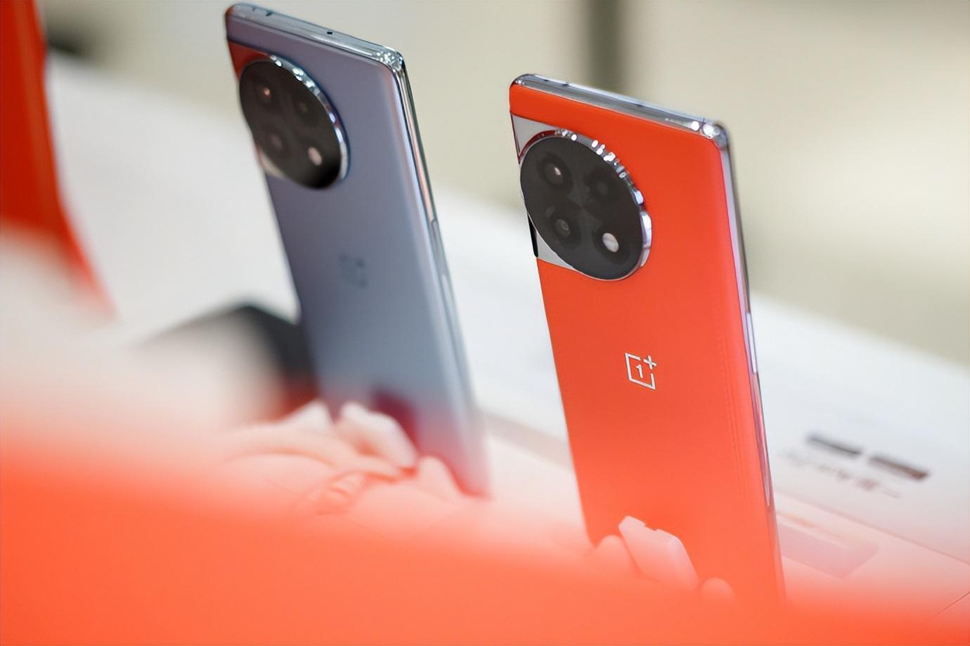 618别踩坑，换新手机看准了再入手，3000预算看魅族一加华为