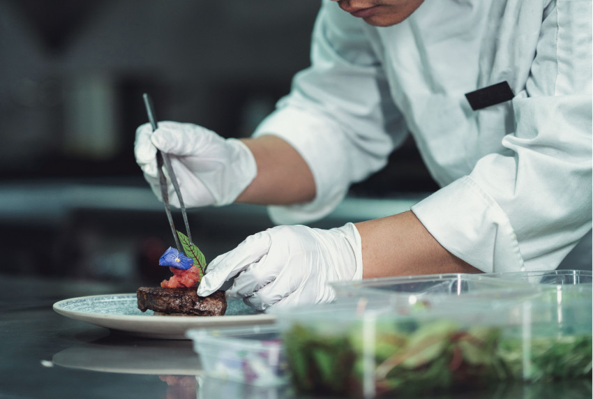 厨房摆盘花草名称大全,饭店摆盘用的的花草叫什么