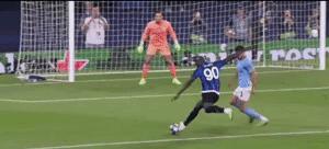 张近东欧冠比赛,张近东负债