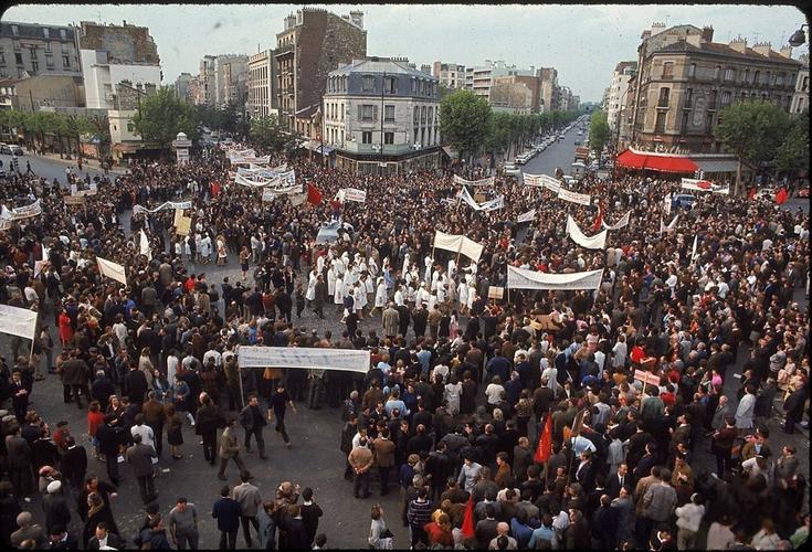 五月风暴法国,法国为什么爆发五月风暴