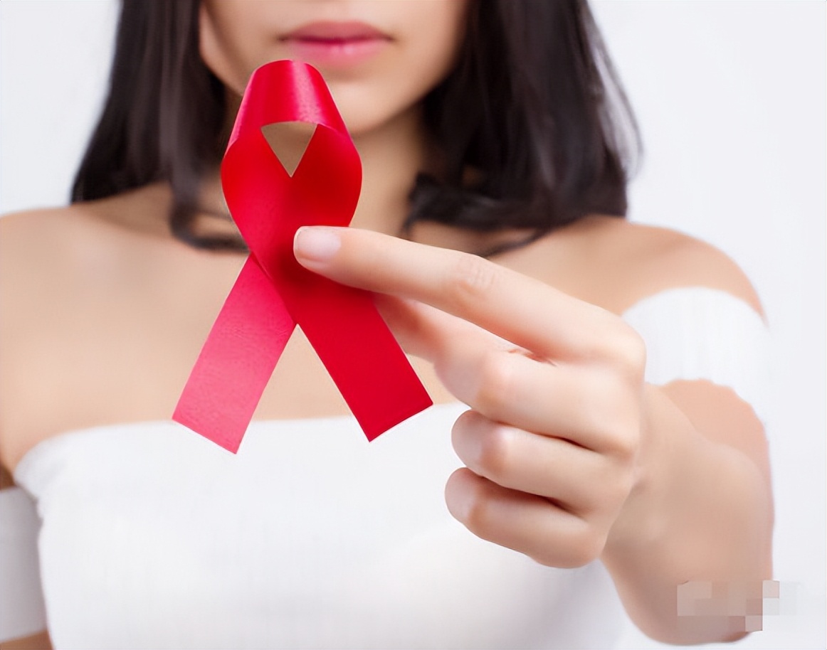 腋窝有个疙瘩是不是艾滋病,腋窝下有疙瘩是艾滋病吗